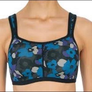 NWT Natori Yoga Bra